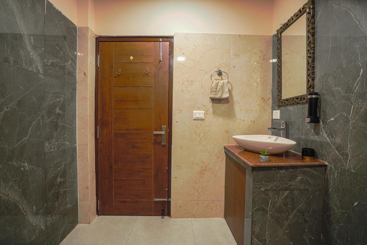 Saffronstays Zephyr Nainital Exterior photo